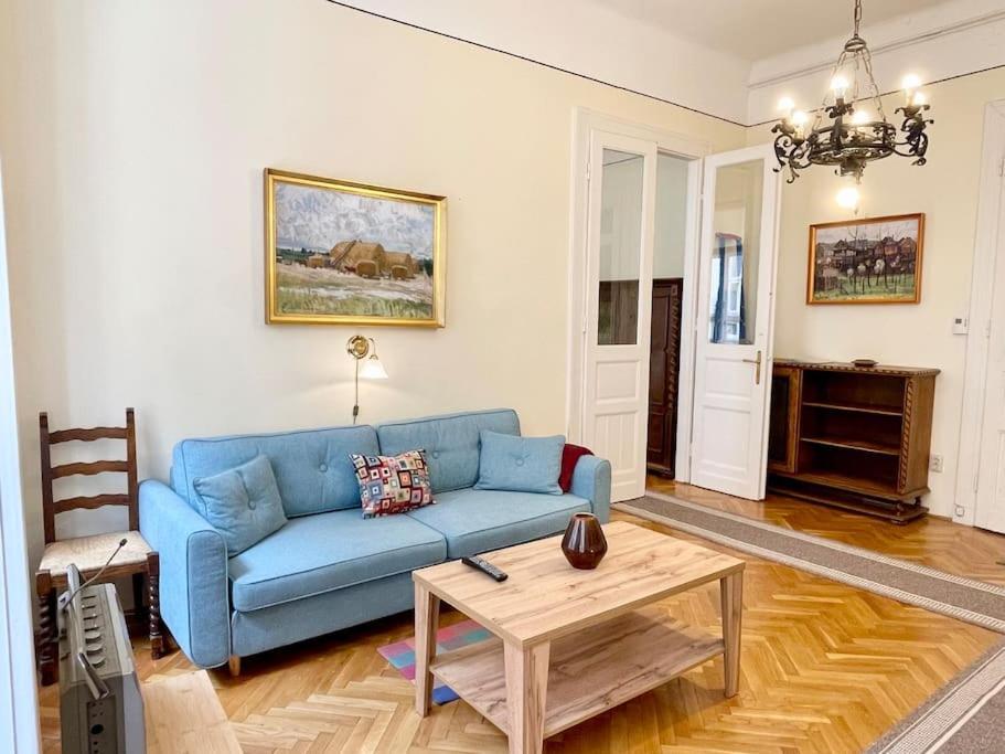Bank5 Central Apartment Budapest Luaran gambar