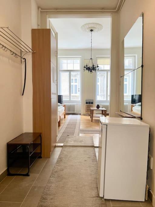Bank5 Central Apartment Budapest Luaran gambar